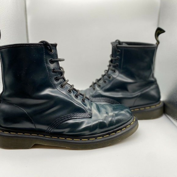 Doc Dr. Martens 1460 Combat Boots Made In England 8 Eye Men SZ 9 US, Black Boots - Picture 4 of 6